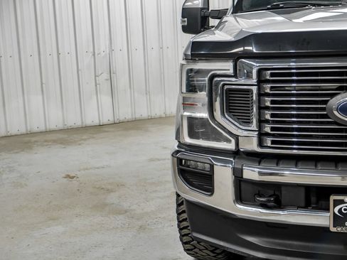 Used 2022 Ford F350 Lariat w/ Lariat Ultimate Package AWD/4WD image 47