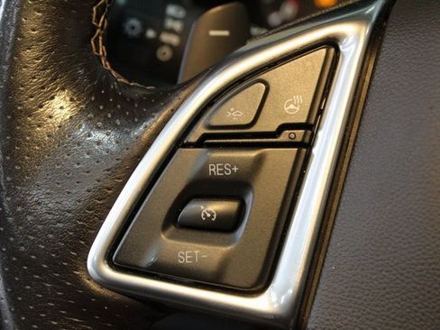 Used 2021 Chevrolet Camaro LT w/ RS Package image 15