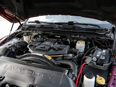 Used 2017 RAM 2500 Tradesman w/ Chrome Appearance Group image 37