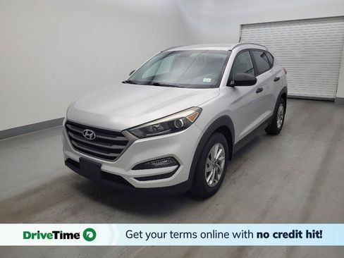 Used 2016 Hyundai Tucson SE w/ Option Group 02 FWD image 1