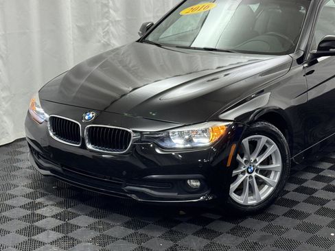 Used 2016 BMW 320i xDrive Sedan w/ Driver Assistance Package image 5