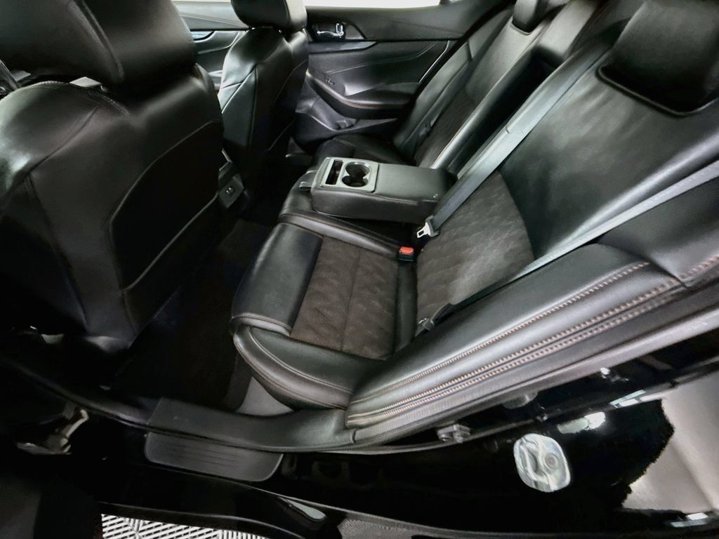 Certified 2022 Nissan Maxima SR w/ Sport Mat Group FWD image 30