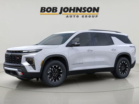 New 2026 Chevrolet Traverse Z71 w/ Driver Confidence Package image 2