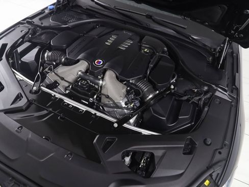 Used 2024 BMW ALPINA B8 xDrive Gran Coupe image 28