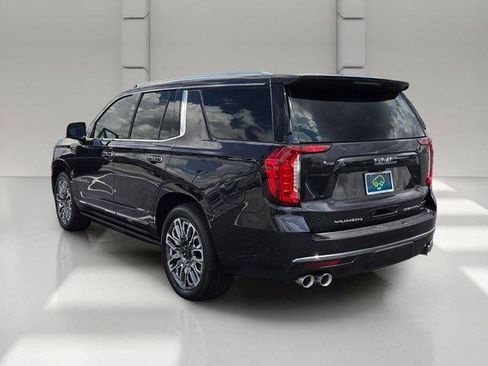 Certified 2024 GMC Yukon Denali Ultimate AWD/4WD image 3