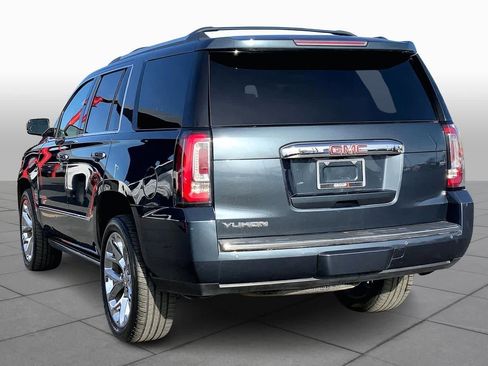 Used 2019 GMC Yukon Denali w/ Denali Ultimate Package image 12