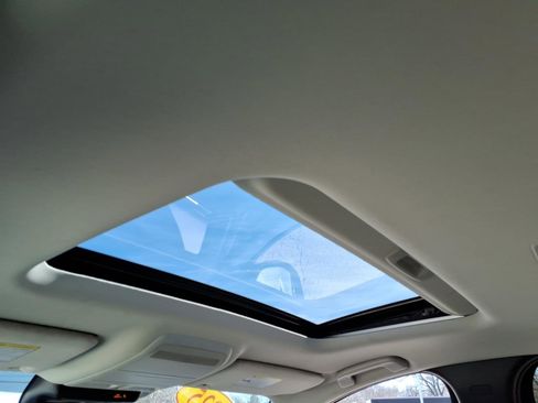 Used 2025 MAZDA CX-90 3.3 Turbo w/ Preferred Package image 5