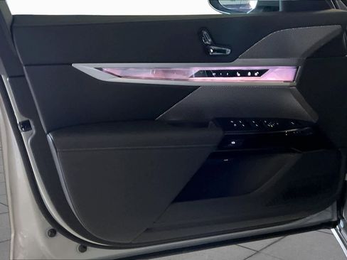 New 2026 BMW i7 xDrive60 AWD/4WD image 10
