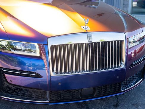 Used 2022 Rolls-Royce Ghost w/ Ghost Package AWD/4WD image 5