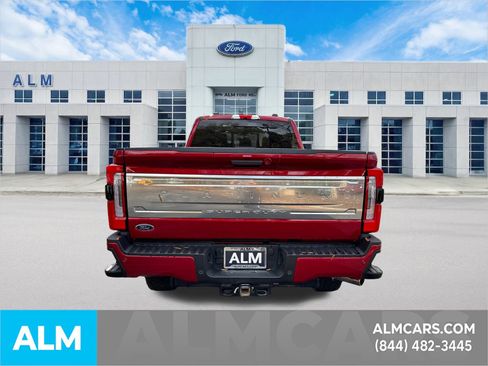 Used 2024 Ford F250 Platinum image 7
