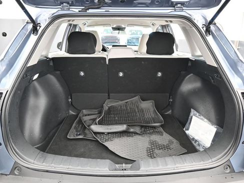 Used 2026 Toyota Corolla Cross L FWD image 30