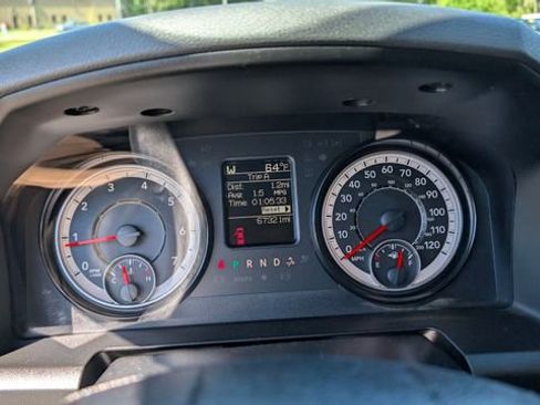 Used 2019 RAM 1500 Express w/ Express Value Package AWD/4WD image 18