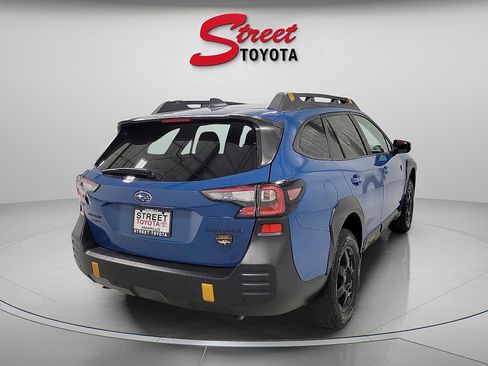 Used 2025 Subaru Outback Wilderness image 4