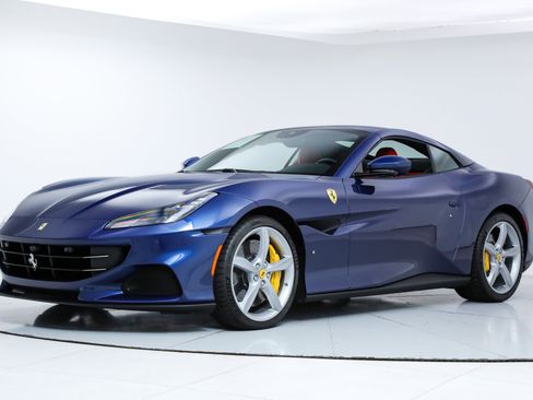 Certified 2023 Ferrari Portofino M image 7