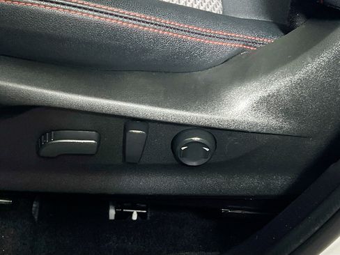 Used 2023 Subaru Forester Sport image 15