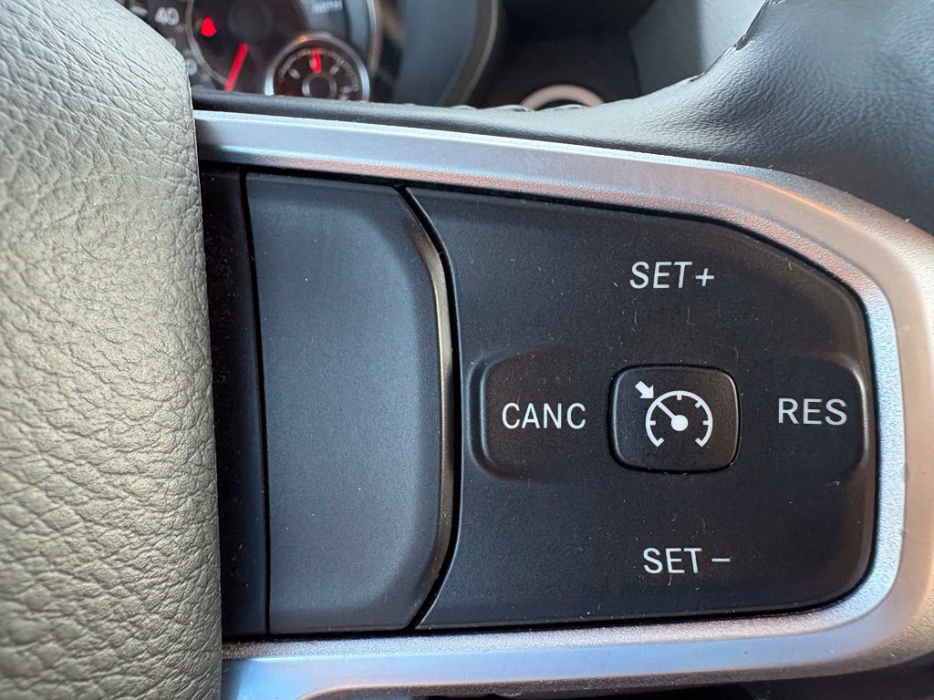 Used 2020 RAM 1500 Big Horn AWD/4WD image 36