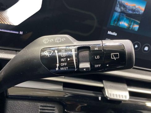 New 2026 Kia Sportage LX FWD image 24