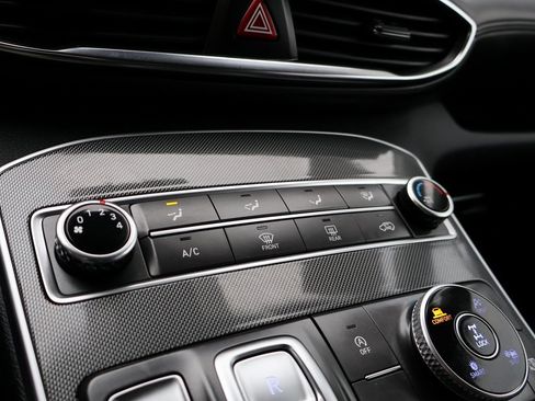 Certified 2022 Hyundai Santa Fe SE image 35