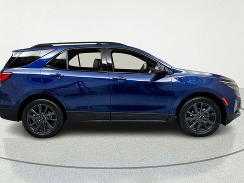 Used 2023 Chevrolet Equinox RS w/ RS Leather Package FWD image 6