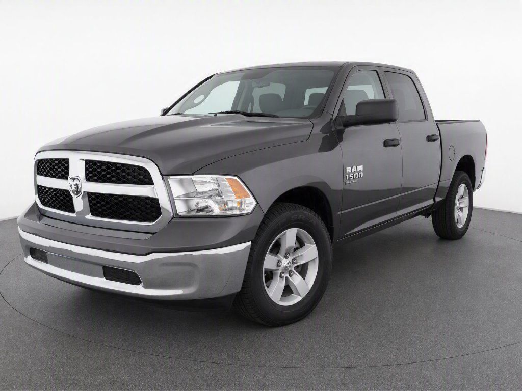 Used 2022 RAM 1500 Classic SLT AWD/4WD image 1