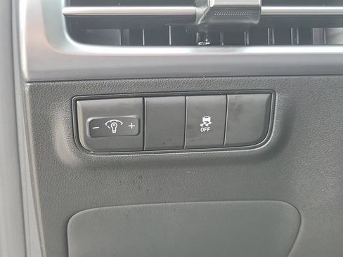 Used 2025 Hyundai Tucson SE FWD image 21