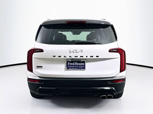 Used 2022 Kia Telluride SX w/ SX Prestige Package AWD/4WD image 7