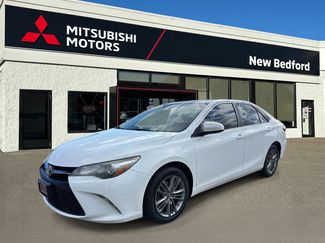 Used 2017 Toyota Camry image 1