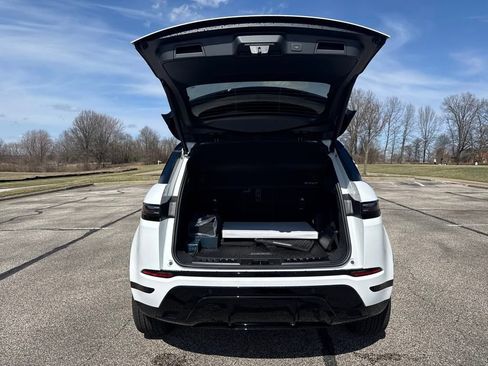 New 2026 Land Rover Range Rover Evoque Dynamic SE AWD/4WD image 9