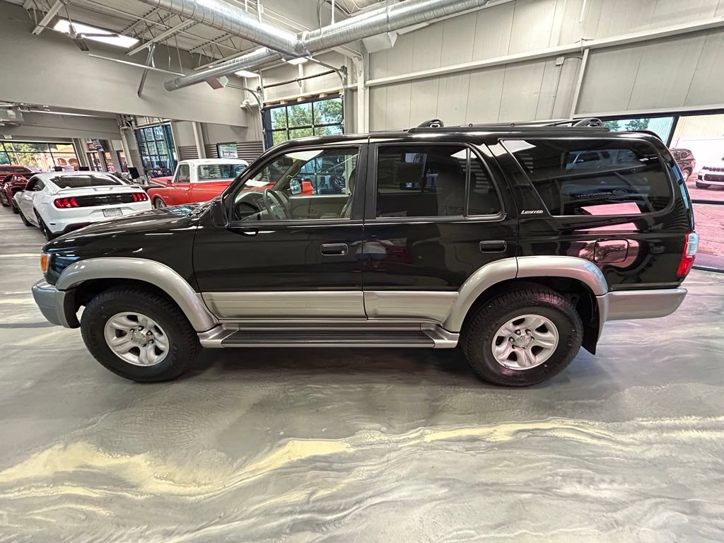 Used 2001 Toyota 4Runner Limited AWD/4WD image 31