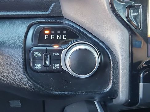 Used 2021 RAM 1500 Big Horn AWD/4WD image 17
