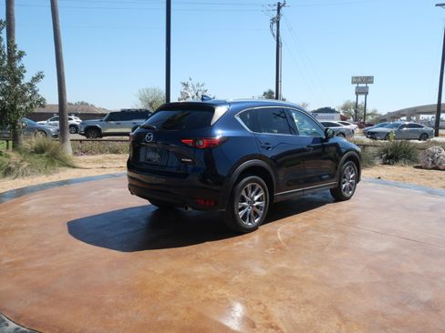 Used 2021 MAZDA CX-5 Grand Touring w/ GT Premium Package image 2