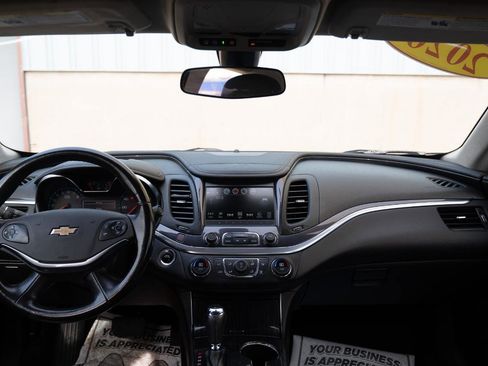 Used 2020 Chevrolet Impala LT image 26