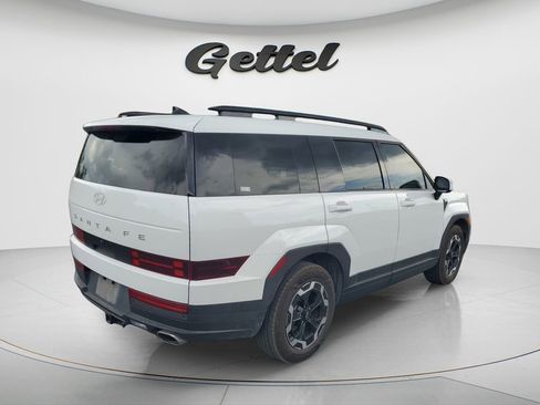 Used 2024 Hyundai Santa Fe SEL FWD image 5