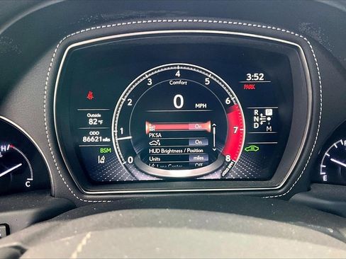 Used 2018 Lexus LS 500 w/ Luxury Package image 18