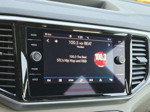 Used 2023 Volkswagen Atlas SE w/ Panoramic Sunroof Package AWD/4WD image 28