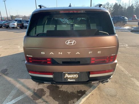 Used 2024 Hyundai Santa Fe Limited image 6