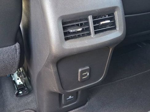 Used 2023 GMC Terrain SLT AWD/4WD image 21
