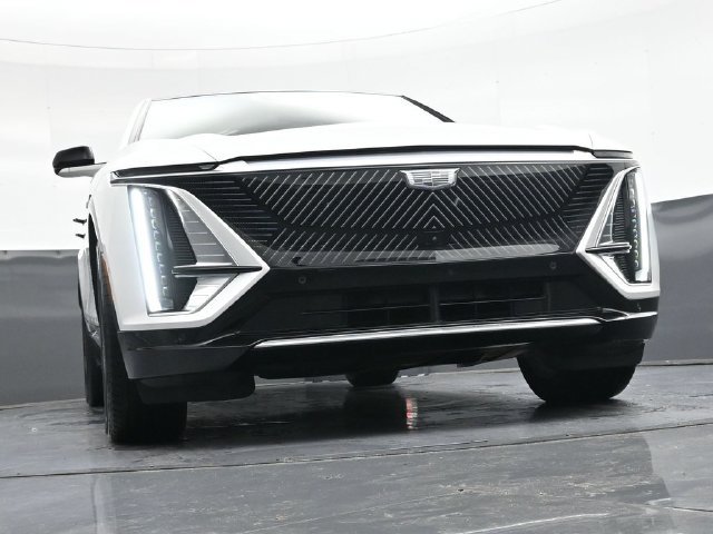 Used 2024 Cadillac Lyriq Luxury RWD image 37