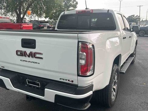 Used 2022 GMC Canyon AT4 w/ Trailering Package AWD/4WD image 9