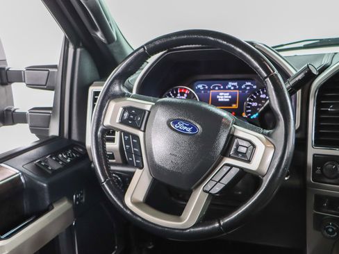 Used 2022 Ford F250 Lariat w/ Lariat Ultimate Package image 13