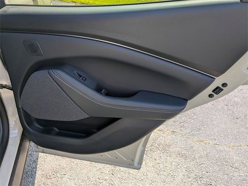 New 2025 Ford Mustang Mach-E Premium image 30