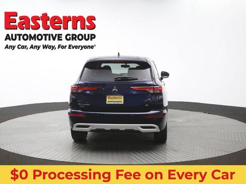 Used 2022 Mitsubishi Outlander SE AWD/4WD image 26
