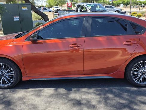 Used 2023 Kia Forte GT-Line FWD image 9