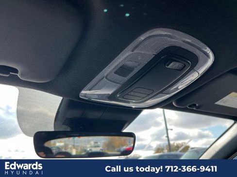 New 2025 Hyundai Elantra Sport image 30