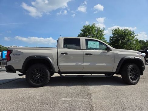 New 2026 Chevrolet Colorado Trail Boss AWD/4WD image 18