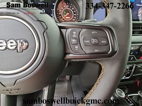 Used 2024 Jeep Wrangler Sport S image 26