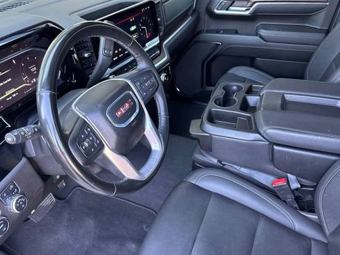 Used 2024 GMC Sierra 1500 SLT AWD/4WD image 10