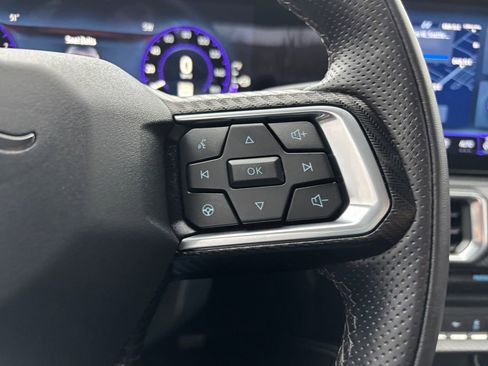 Used 2024 Ford Mustang GT Premium image 19