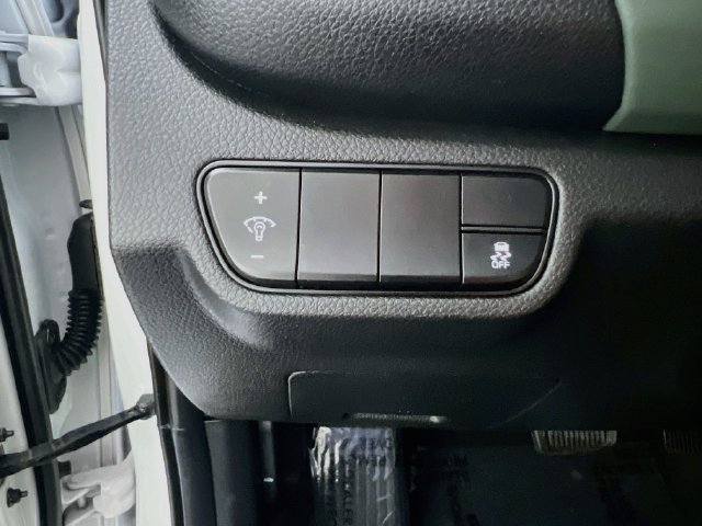 Used 2024 Kia Seltos SX AWD/4WD image 17