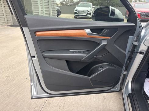 Used 2021 Audi Q5 2.0T Premium image 10